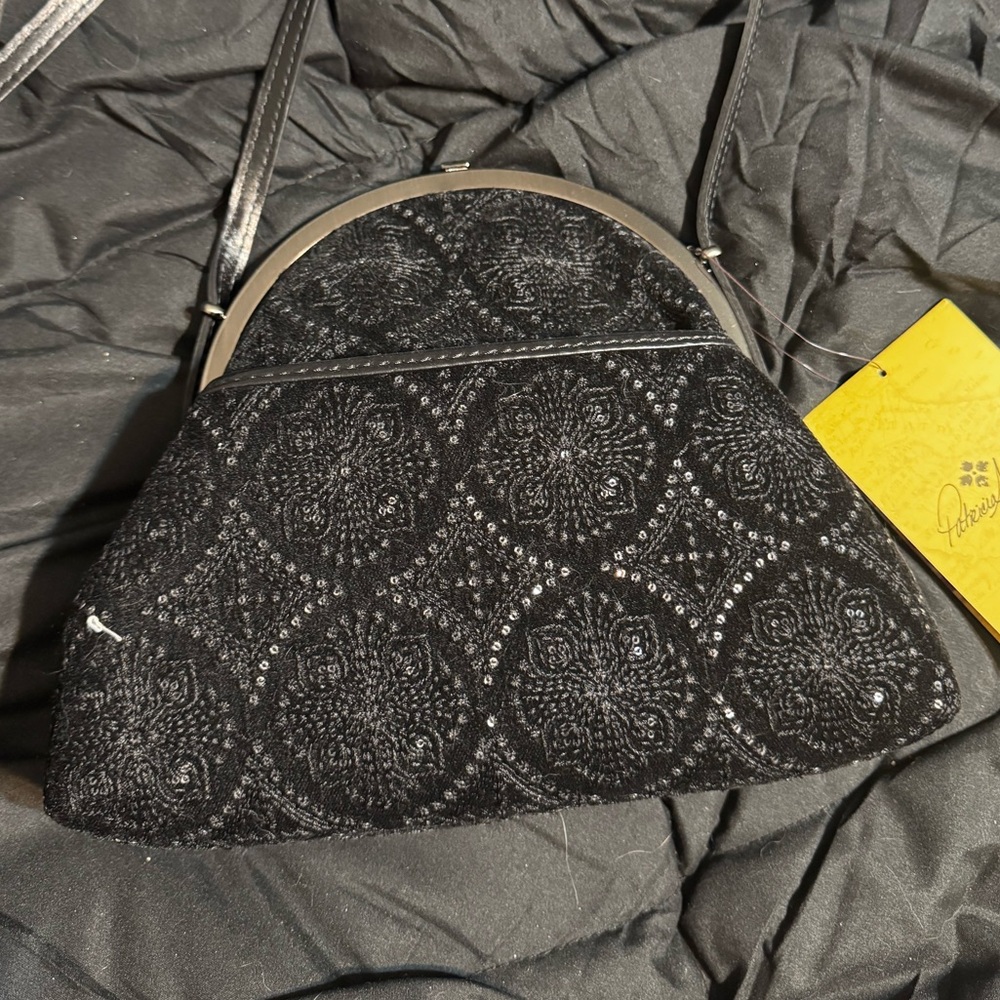 NWT Patrica Nash Black Velvet kiss lock